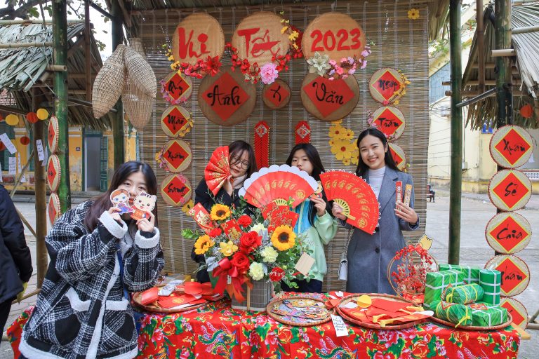 HỌC SINH TRƯỜNG THPT CHU VĂN RỘN RÀNG VỚI CÁC CUỘC THI CHÀO XUÂN QUÝ MÃO 2023