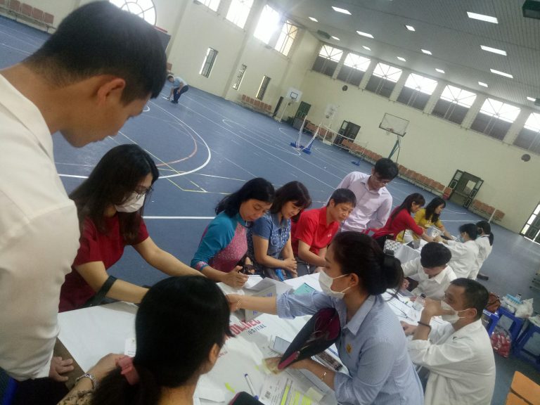 CHĂM SÓC SỨC KHỎE CÔNG ĐOÀN VIÊN NHÀ TRƯỜNG