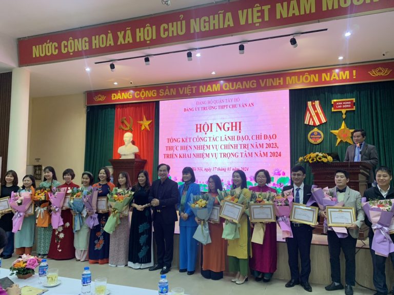Xây dựng Đảng bộ THPT Chu Văn An trở thành đảng bộ tiêu biểu của quận Tây Hồ và Thủ đô Hà Nội