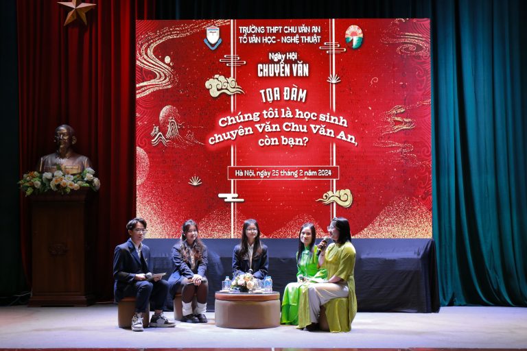NGÀY HỘI CHUYÊN VĂN CHU VĂN AN 2024 – DẤU ẤN LỚP CHUYÊN VĂN NƠI NGÔI TRƯỜNG XUYÊN THẾ KỶ