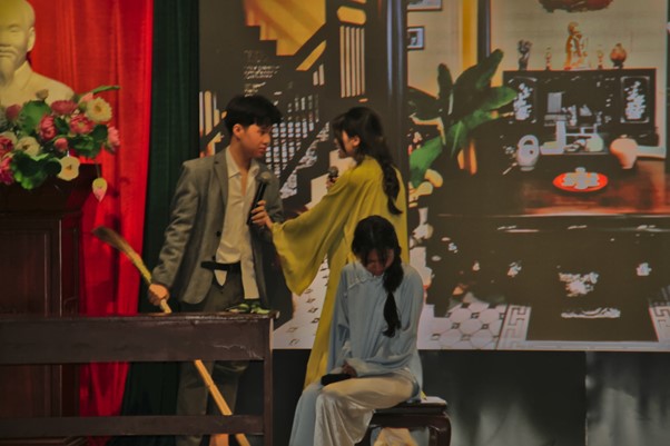 Picture12
